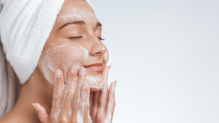 How to Cleanse Your Face the Right Way for Glowing Skin